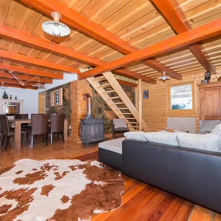 Σαλέ Koca Na Planini Planina pod Sumnikom