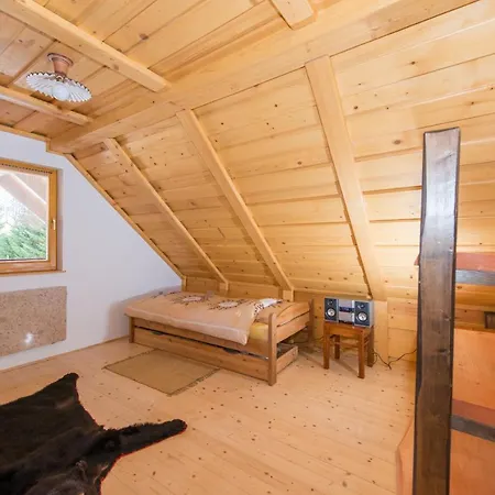 Koca Na Planini * Planina pod Sumnikom