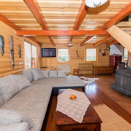 Koca Na Planini Chalet