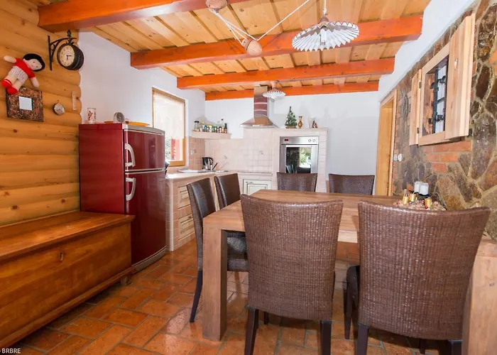 Koca Na Planini Planina pod Sumnikom