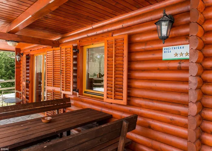 Koca Na Planini * Planina pod Sumnikom